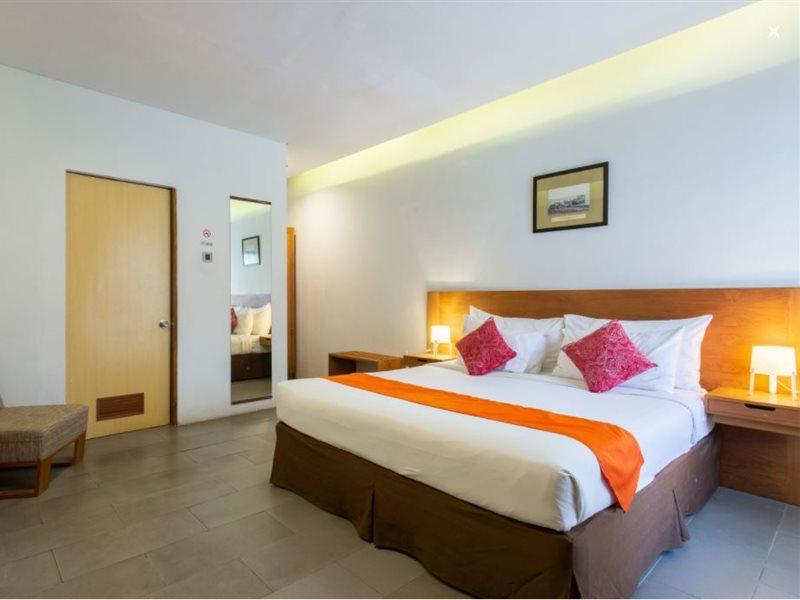 Hotel Blambangan Banyuwangi  Exterior foto
